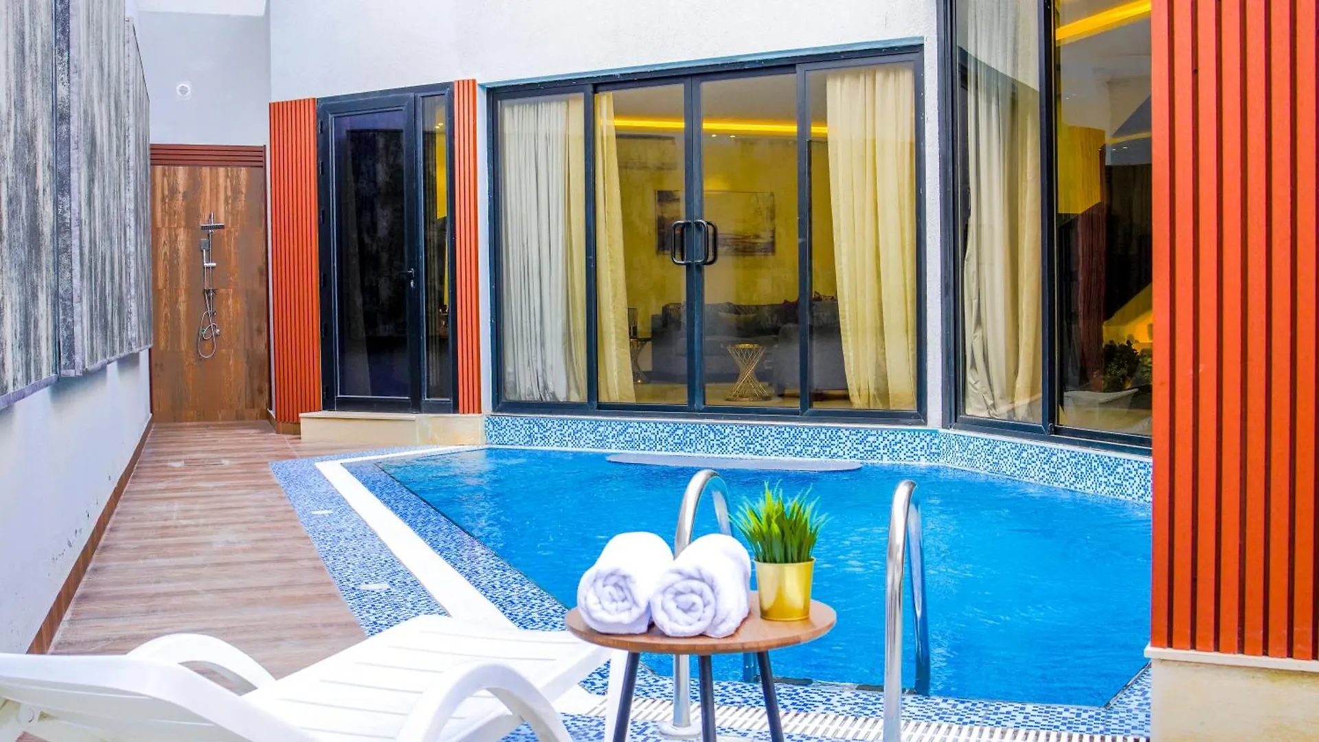 The Land Villas Rijad 0*,